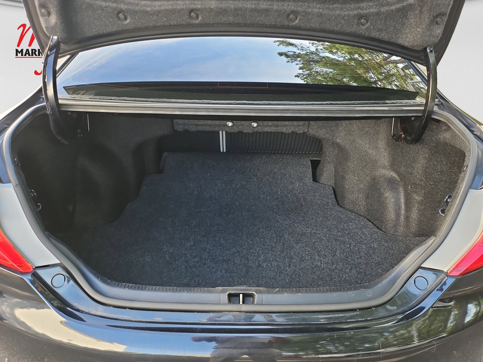 Used 2012 Toyota Camry FWD image 16