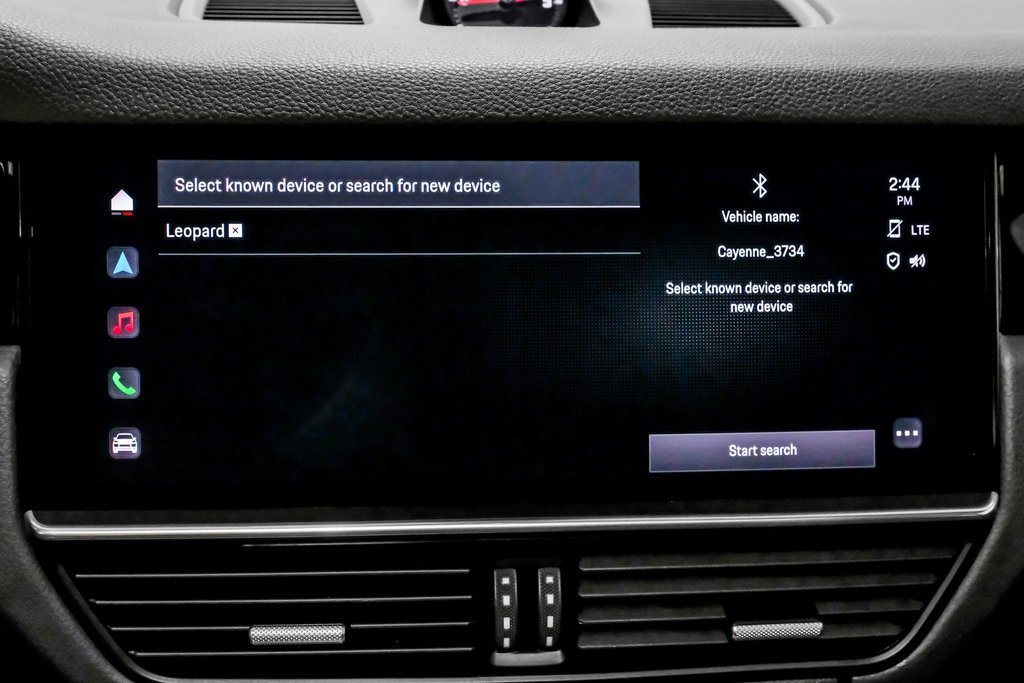 Used 2023 Porsche Cayenne image 33