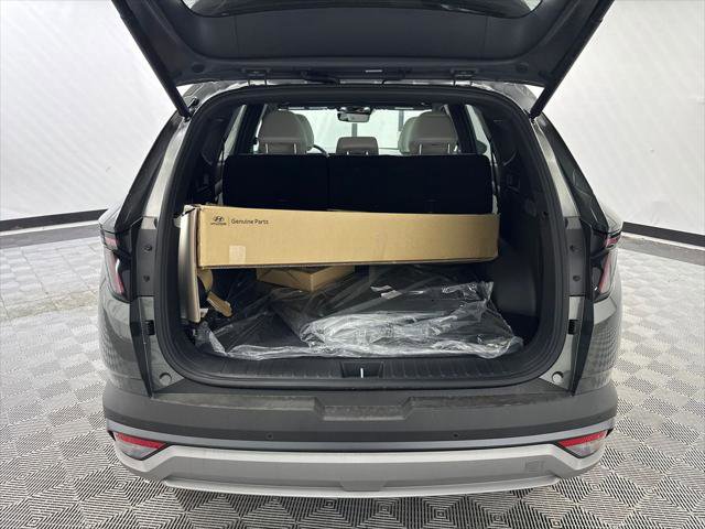 New 2026 Hyundai Tucson Limited AWD/4WD image 18