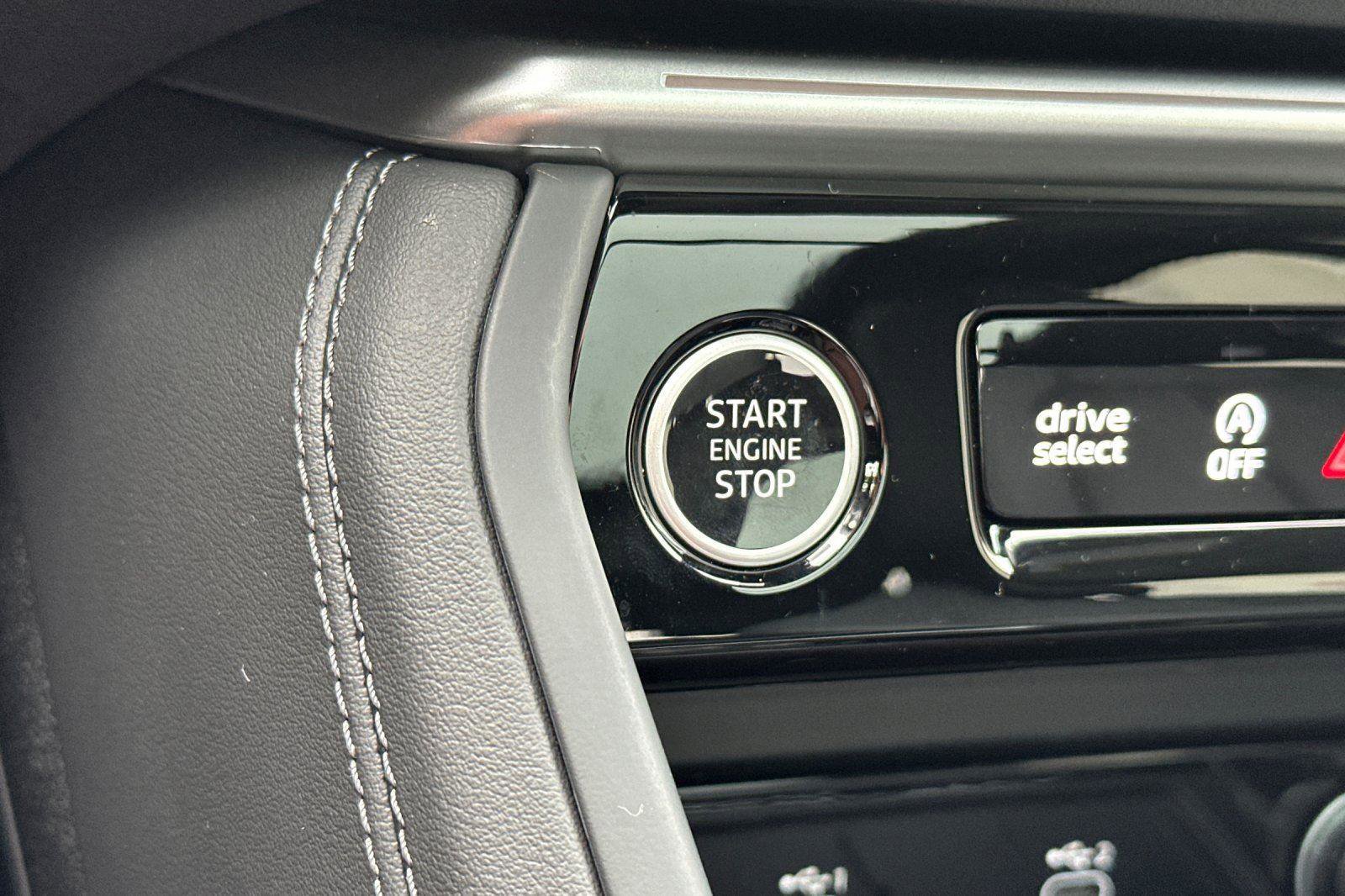 Certified 2025 Audi Q5 Premium Plus w/ Premium Plus image 23