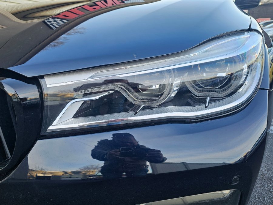 Used 2019 BMW 750i xDrive w/ Executive Package image 35