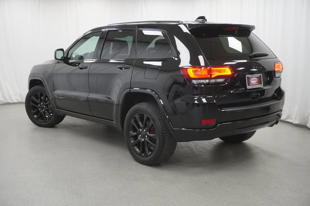 Certified 2021 Jeep Grand Cherokee Laredo X AWD/4WD image 14