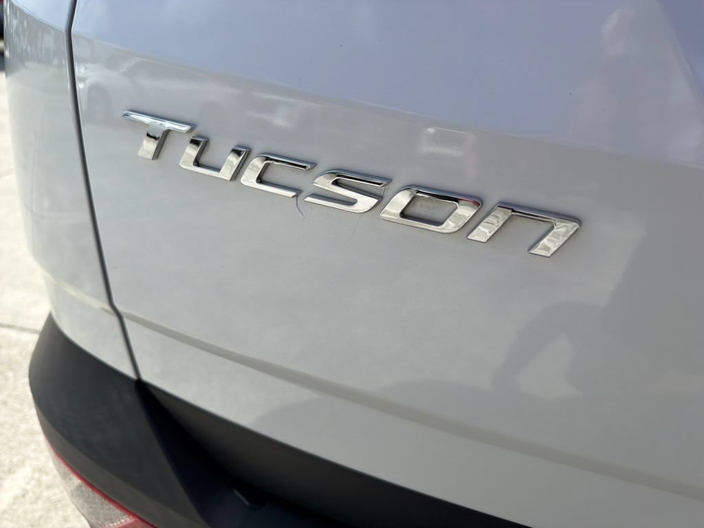 Used 2022 Hyundai Tucson SEL w/ Convenience + Premium Package FWD image 14
