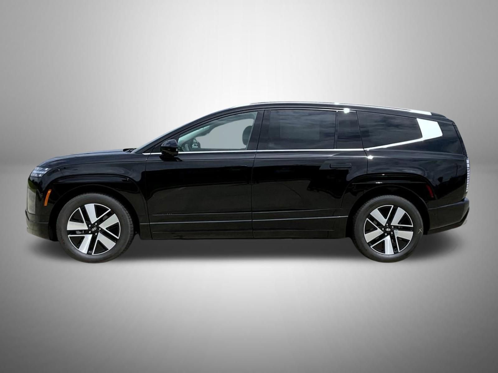 New 2026 Hyundai Ioniq 9 SEL image 8