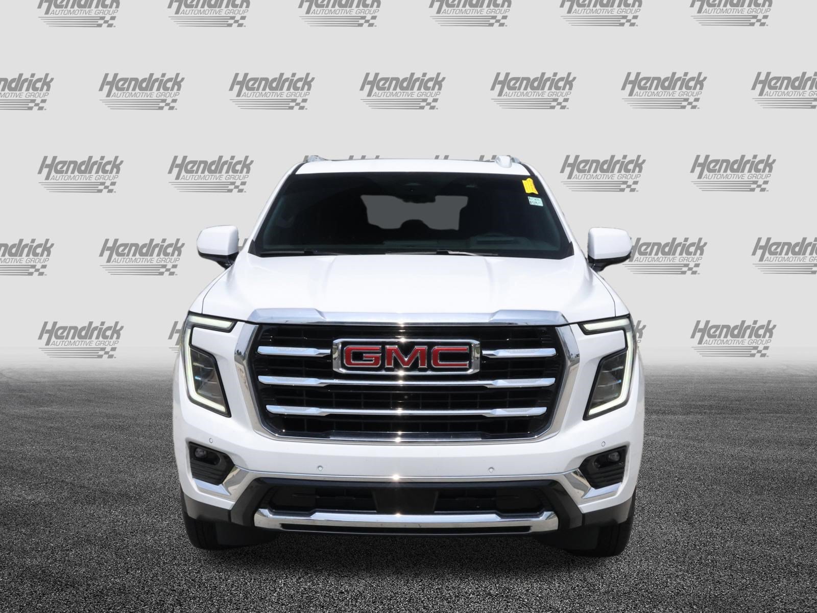Used 2025 GMC Yukon Elevation AWD/4WD image 3