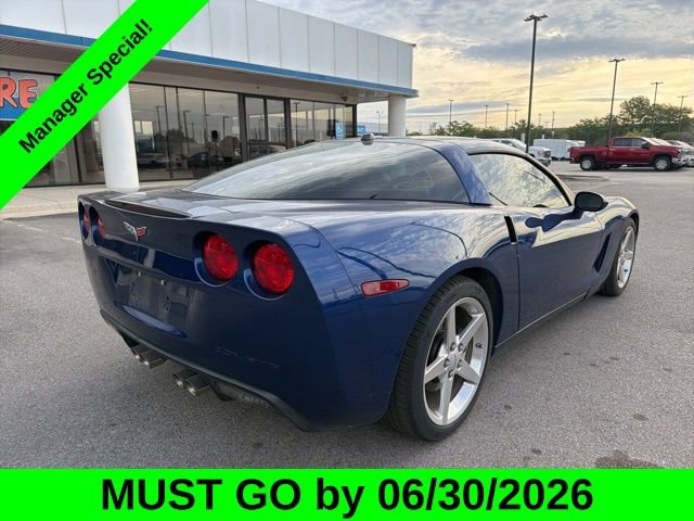 Used 2005 Chevrolet Corvette Coupe w/ Preferred Equipment Group RWD image 4