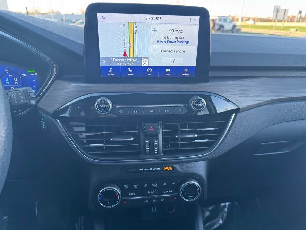 Certified 2020 Ford Escape Titanium AWD/4WD image 15