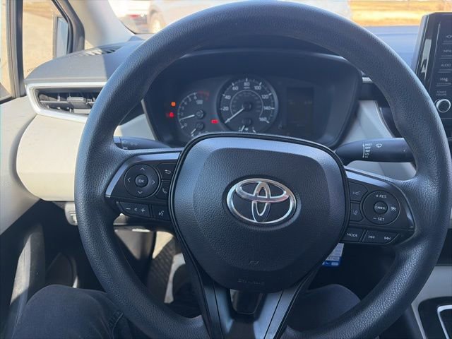 Used 2022 Toyota Corolla L FWD image 14