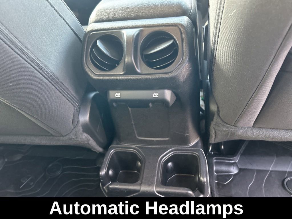 Used 2021 Jeep Wrangler Unlimited Sport AWD/4WD image 28