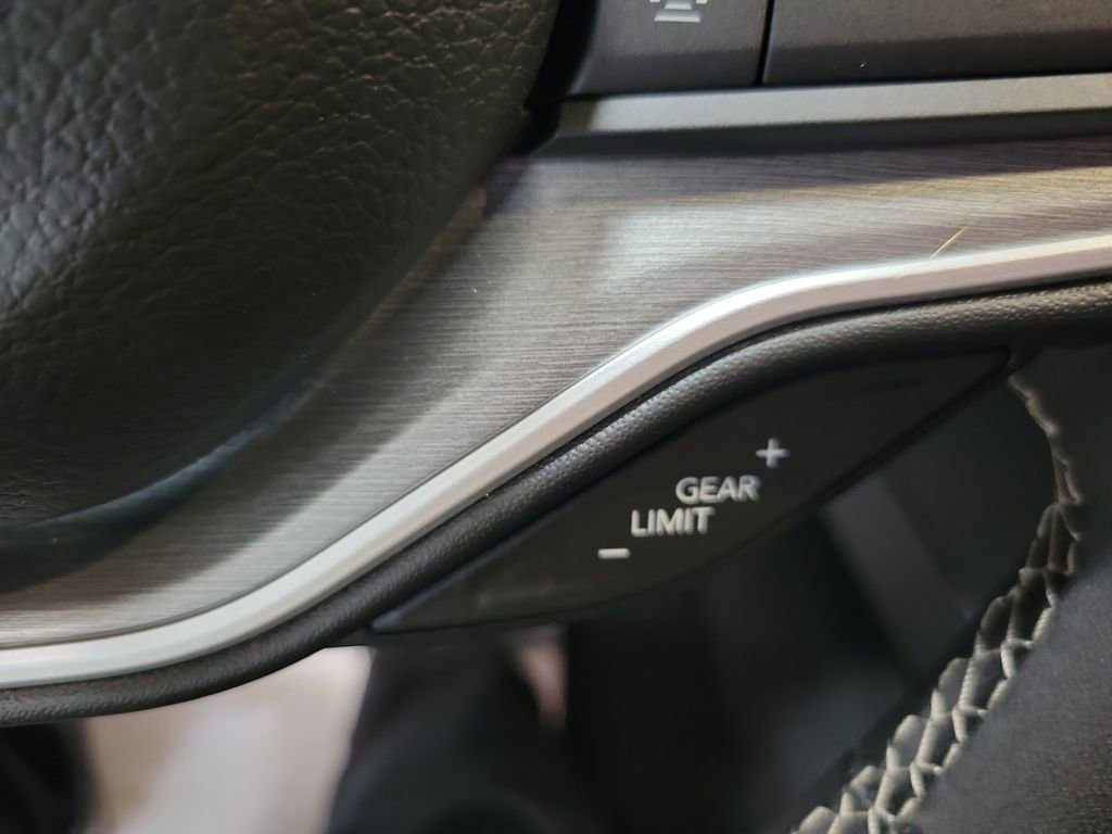 New 2026 Jeep Grand Wagoneer 4WD image 27