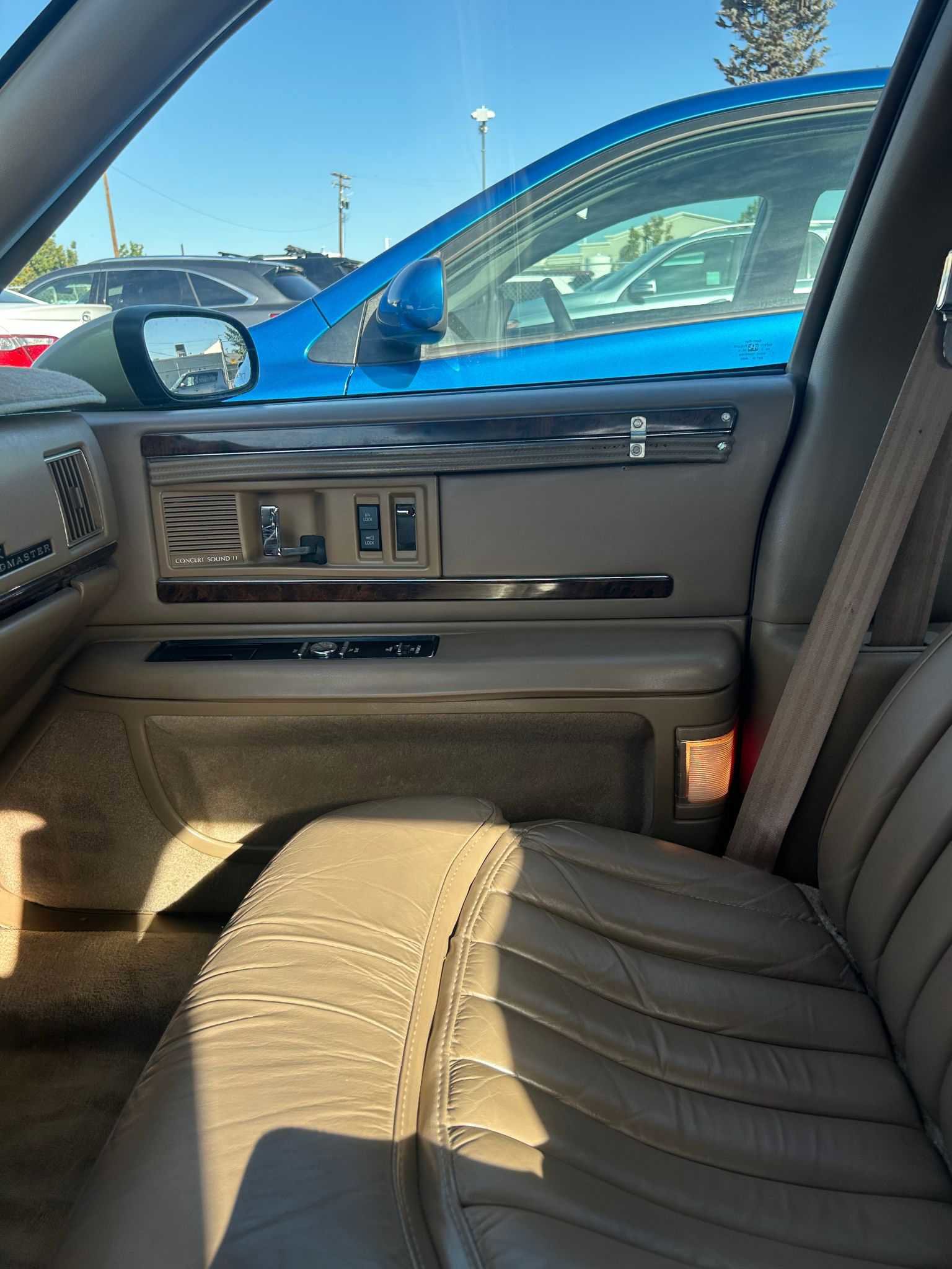 Used 1994 Buick Roadmaster Sedan image 24