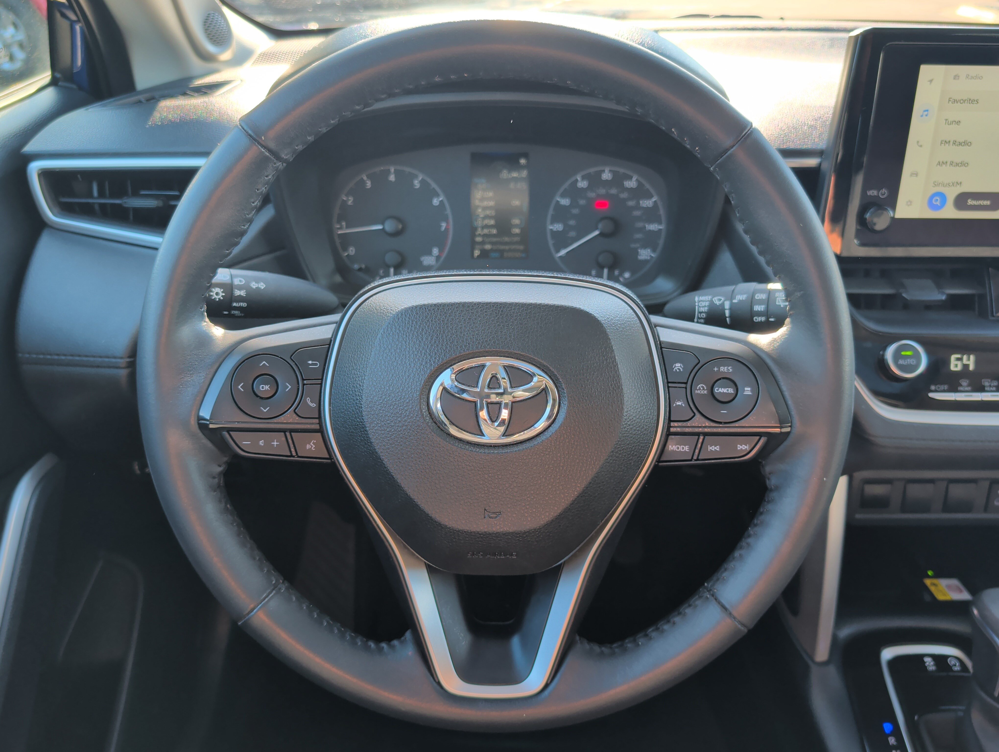 Certified 2023 Toyota Corolla Cross LE w/ Moonroof Package AWD/4WD image 20