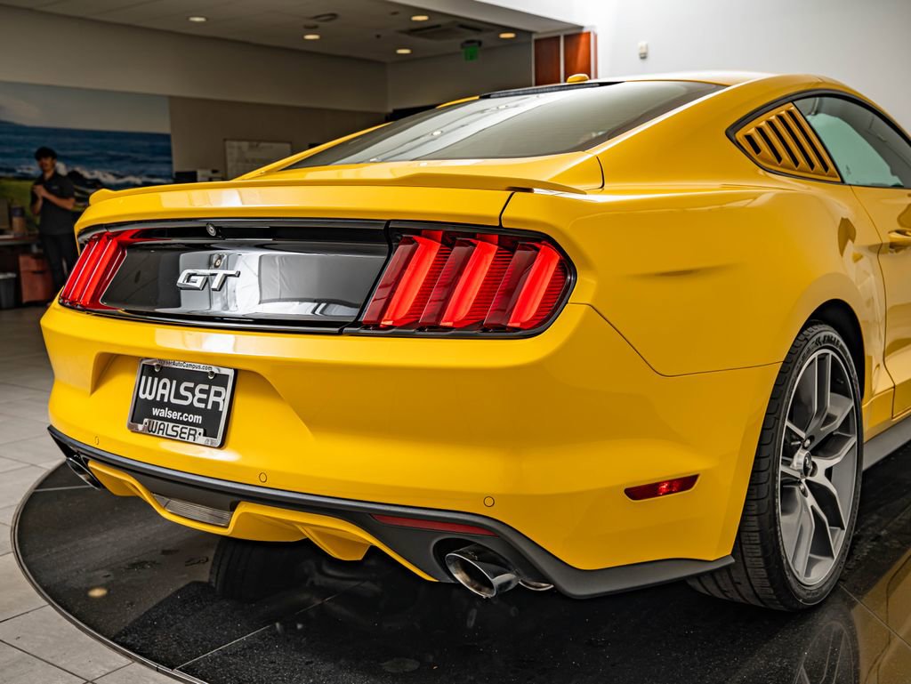 Used 2015 Ford Mustang GT Premium w/ Equipment Group 401A RWD image 17