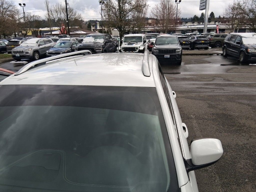 Used 2015 Jeep Cherokee Latitude image 10