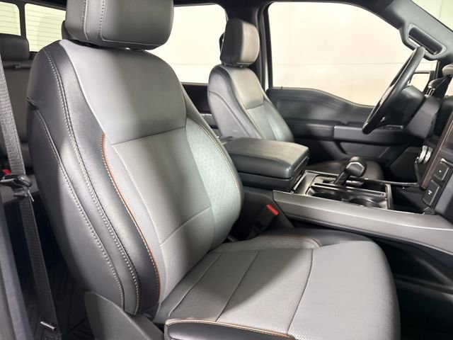 Used 2024 Ford F150 Lightning Lariat image 12