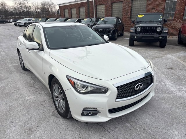 Used 2015 INFINITI Q50 Premium w/ Navigation Package image 1