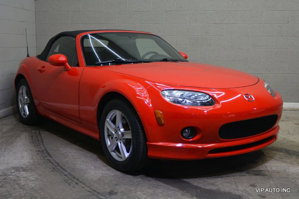 Used 2007 MAZDA MX-5 Miata Sport w/ Appearance Pkg image 5