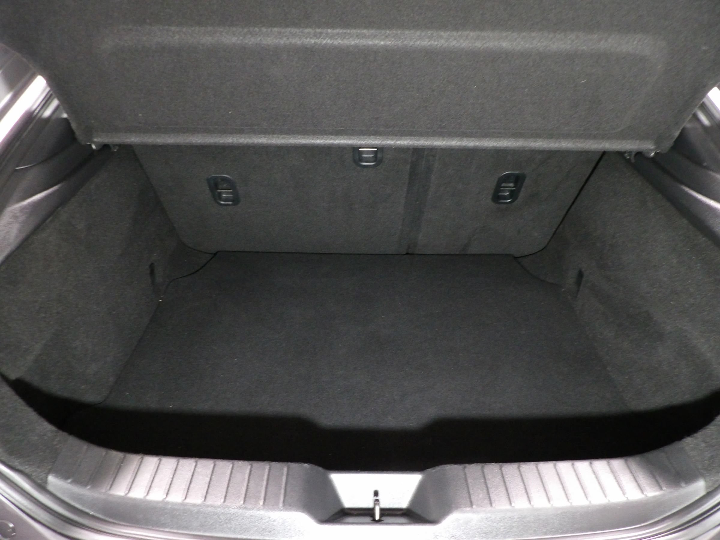 Used 2025 MAZDA MAZDA3 s Sport FWD image 6