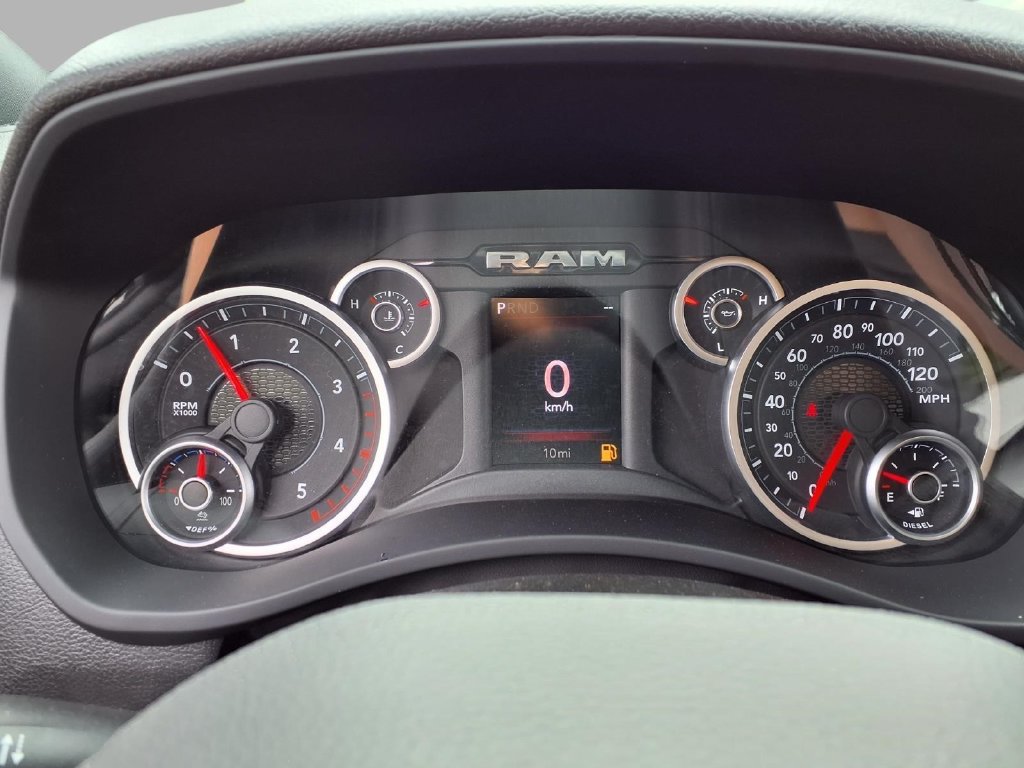 New 2027 RAM 3500 Tradesman AWD/4WD image 15