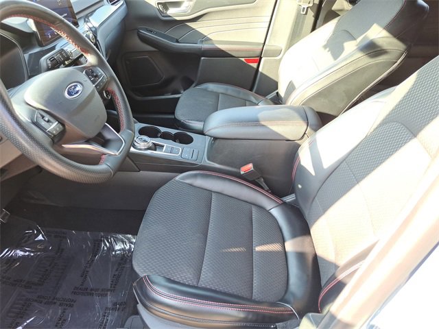 Used 2024 Ford Escape ST-Line image 23