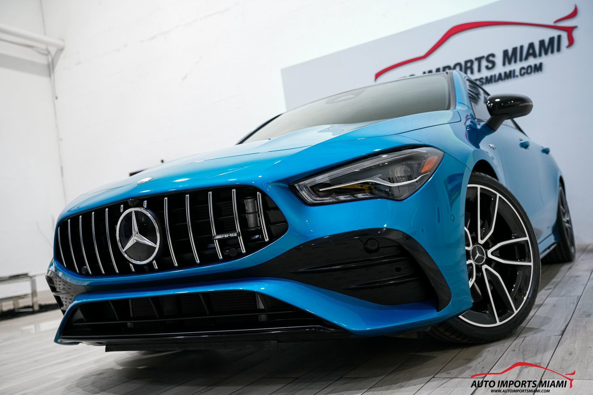 Used 2024 Mercedes-Benz CLA 35 AMG 4MATIC image 2