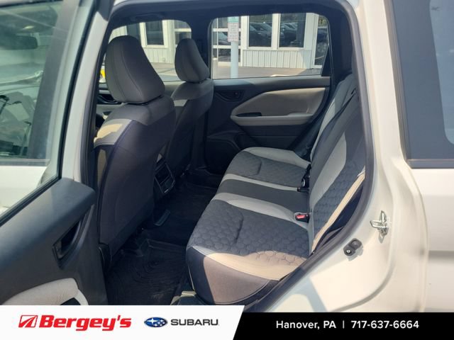 Certified 2025 Subaru Forester AWD/4WD image 10
