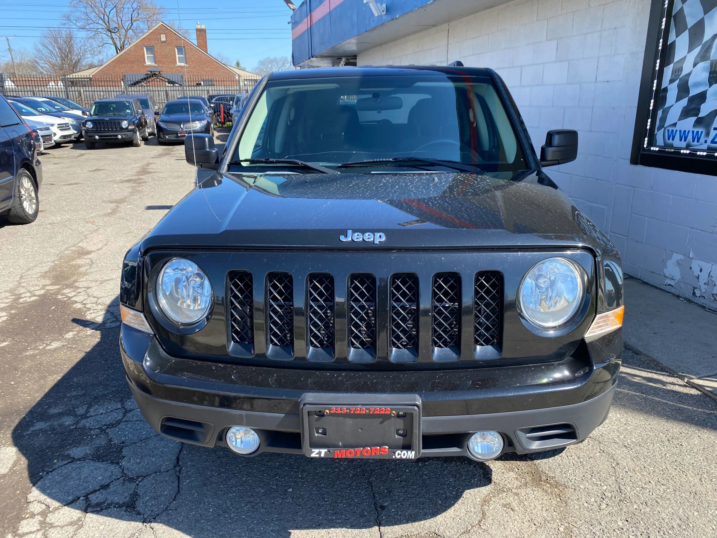 Used 2015 Jeep Patriot Latitude image 5