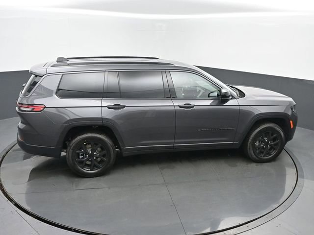 New 2026 Jeep Grand Cherokee L Laredo image 45