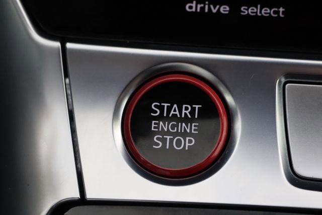 Used 2021 Audi S6 Premium Plus w/ Black Optic Package image 17