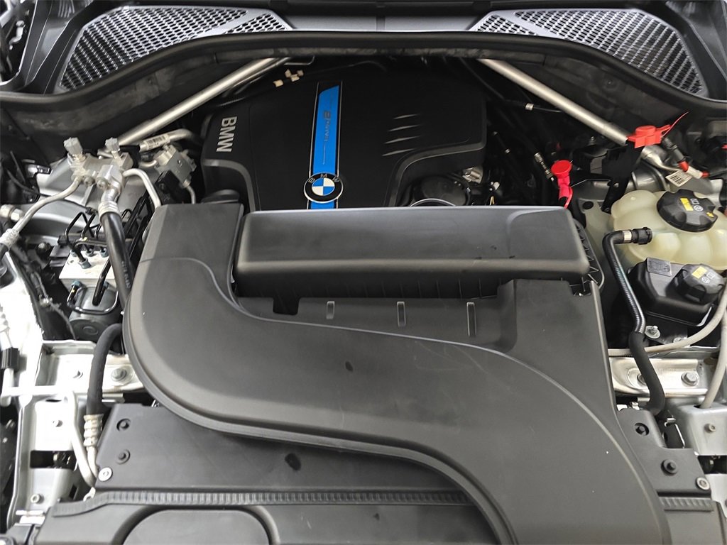 Used 2017 BMW X5 xDrive40e image 33