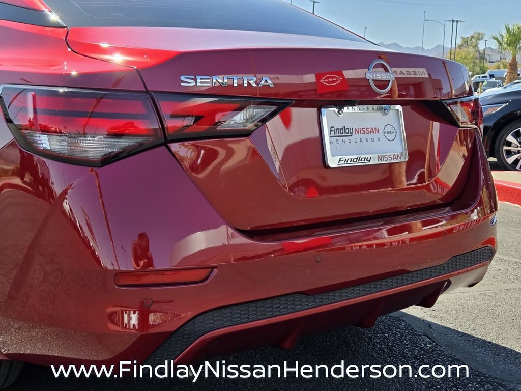 Used 2025 Nissan Sentra SV w/ SV Premium Package FWD image 5