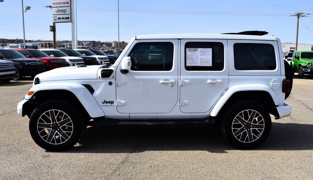 Used 2024 Jeep Wrangler High Altitude image 5
