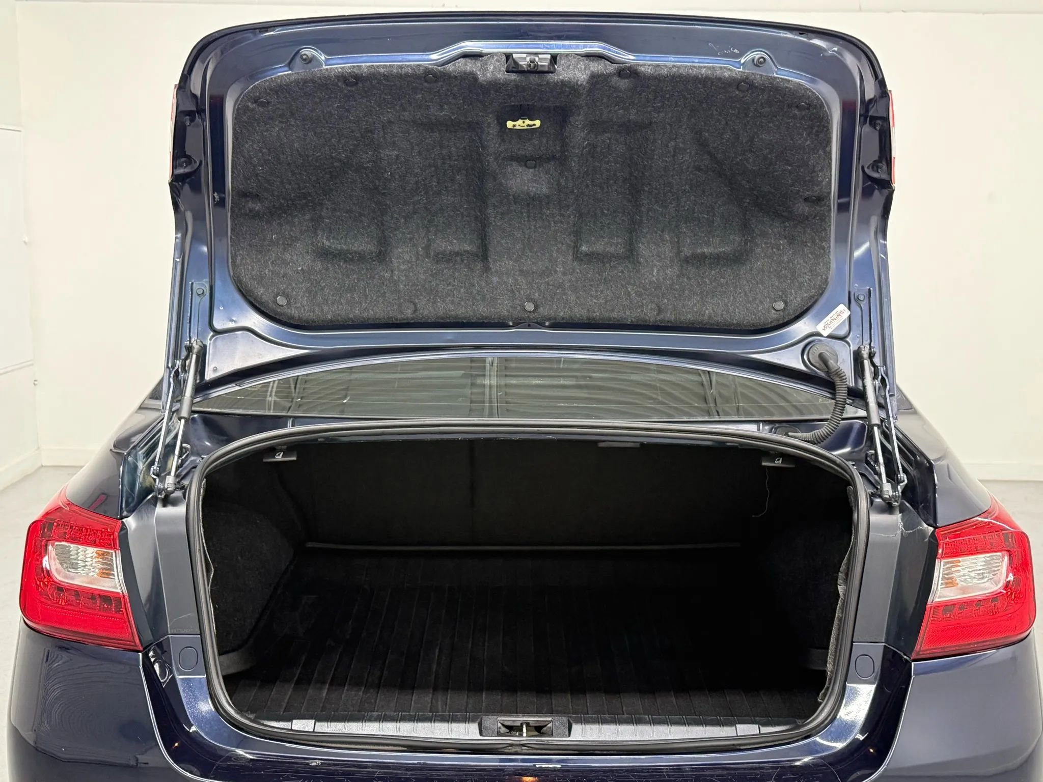 Used 2018 Subaru Legacy 2.5i Sport w/ Popular Package #2B image 35