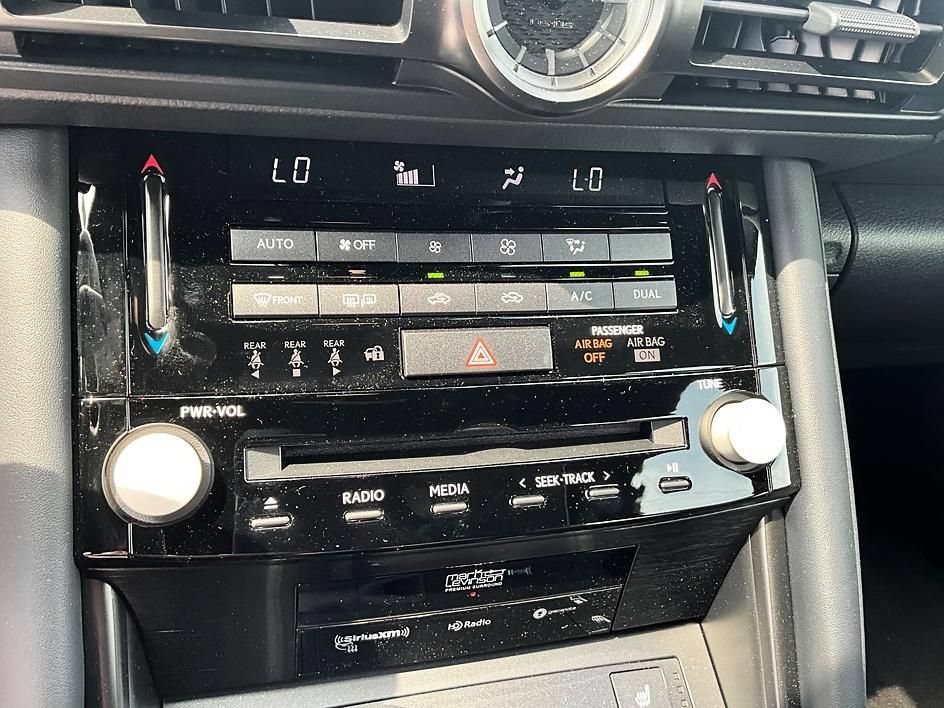 Used 2025 Lexus IS 500 w/ Accessory Package 2 RWD image 23