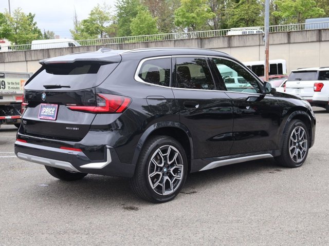Used 2023 BMW X1 xDrive28i w/ Premium Package AWD/4WD image 5