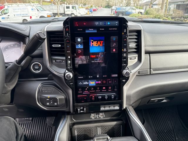 New 2025 RAM 2500 Laramie AWD/4WD image 22