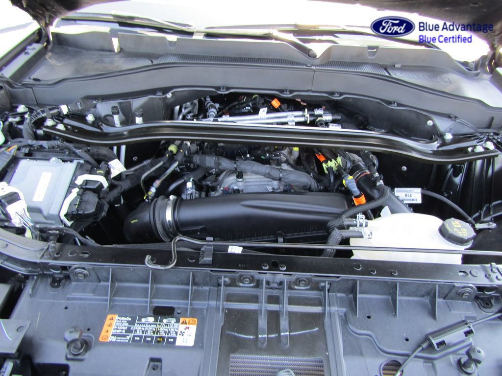Certified 2025 Ford Explorer ST-Line w/ ST-Line Street Pack AWD/4WD image 35