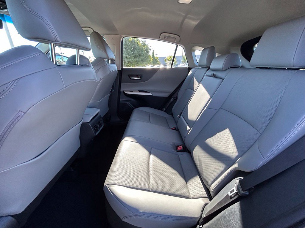 Used 2023 Toyota Venza Limited AWD/4WD image 27