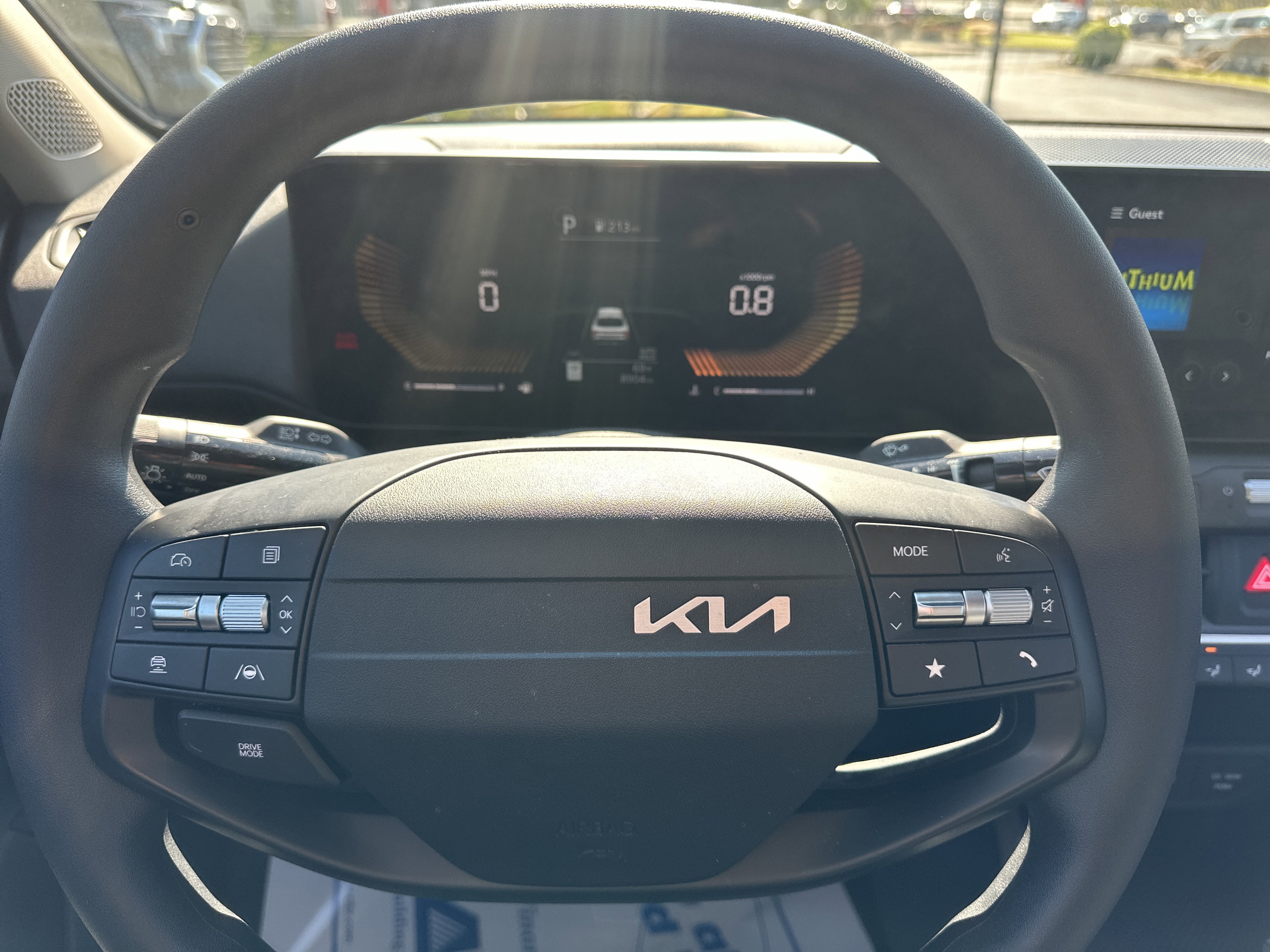 Used 2025 Kia K4 FWD image 11
