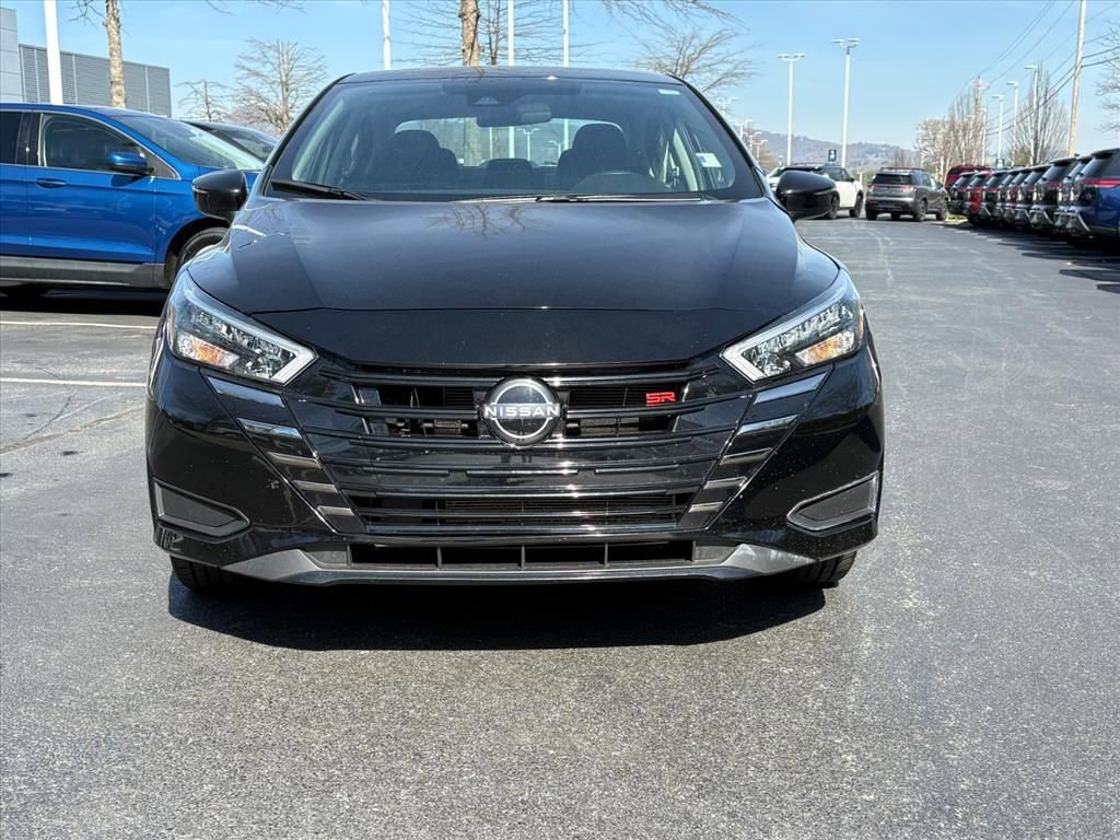 Used 2024 Nissan Versa SR image 4