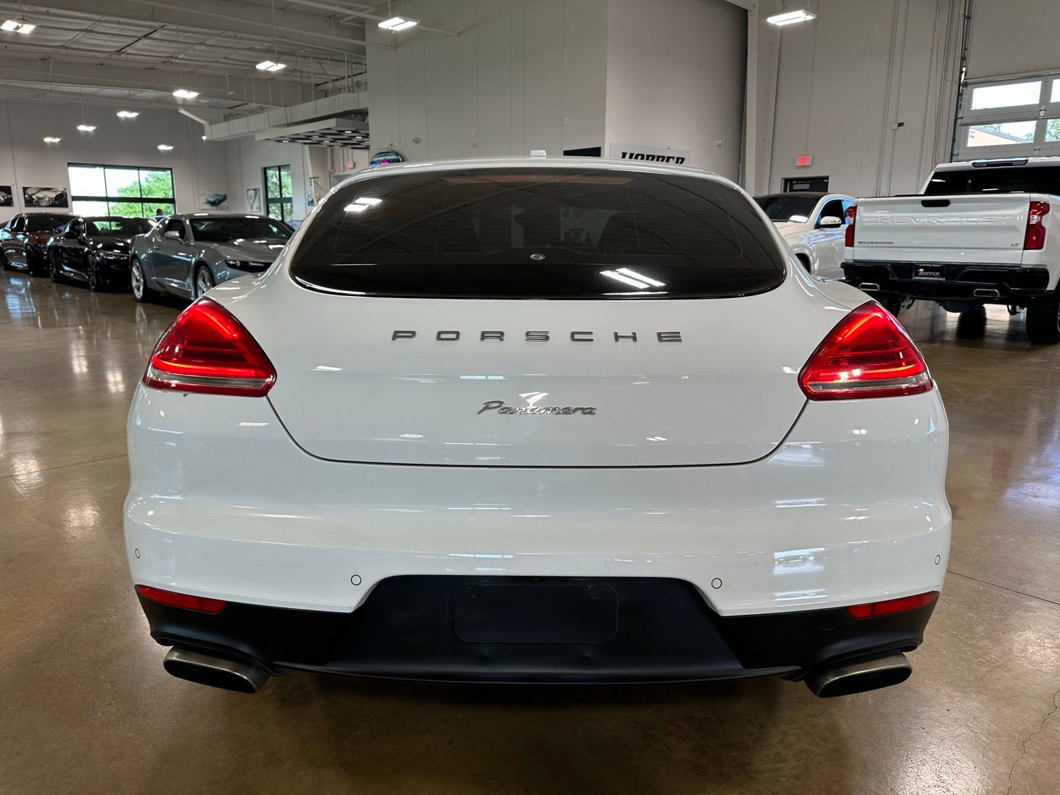 Used 2016 Porsche Panamera 4 AWD/4WD image 6