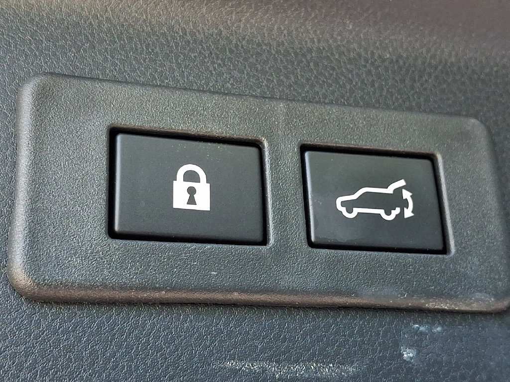 Certified 2026 Subaru Forester Touring AWD/4WD image 30