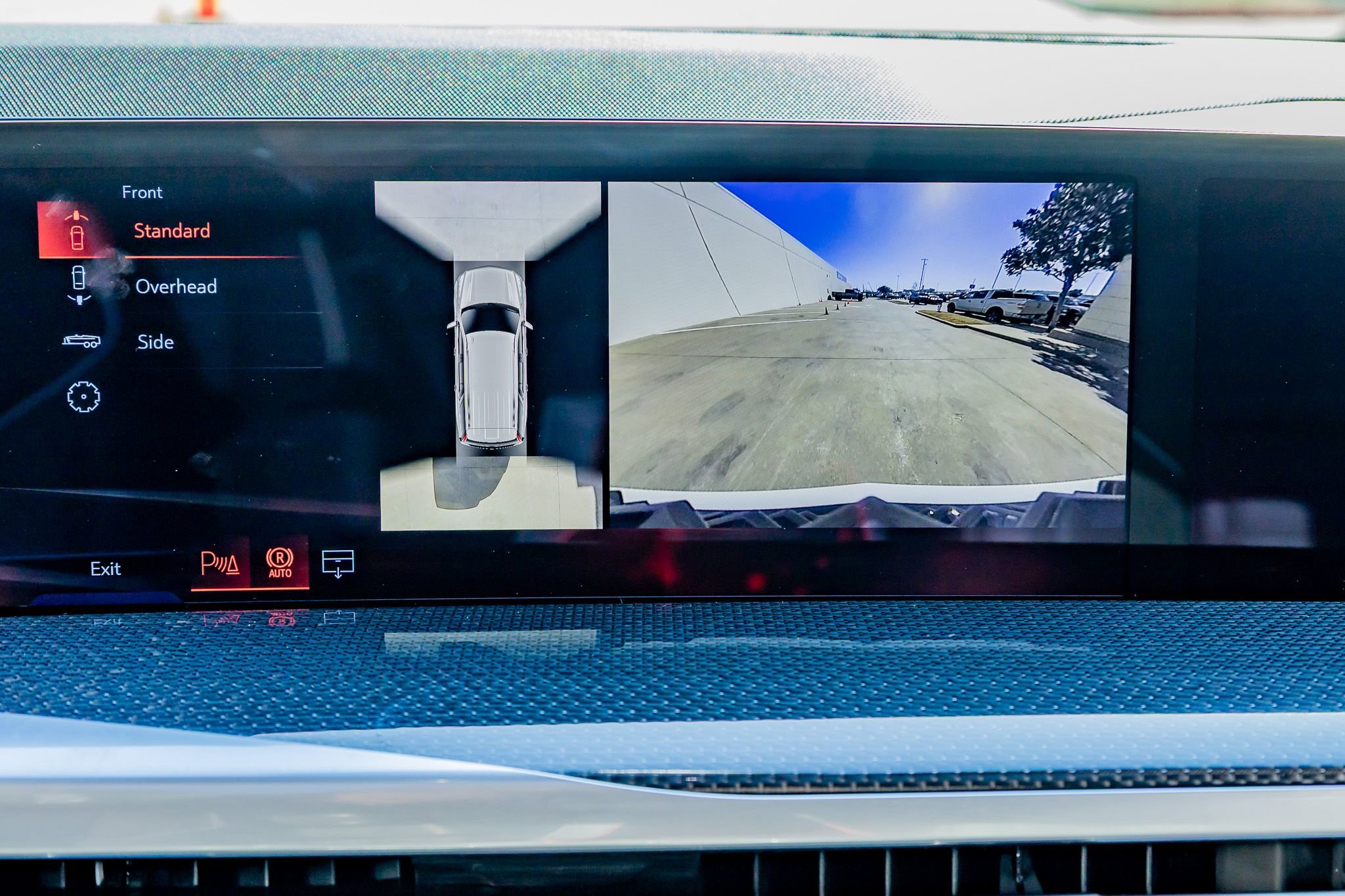 Used 2026 Cadillac Escalade V AWD/4WD image 23