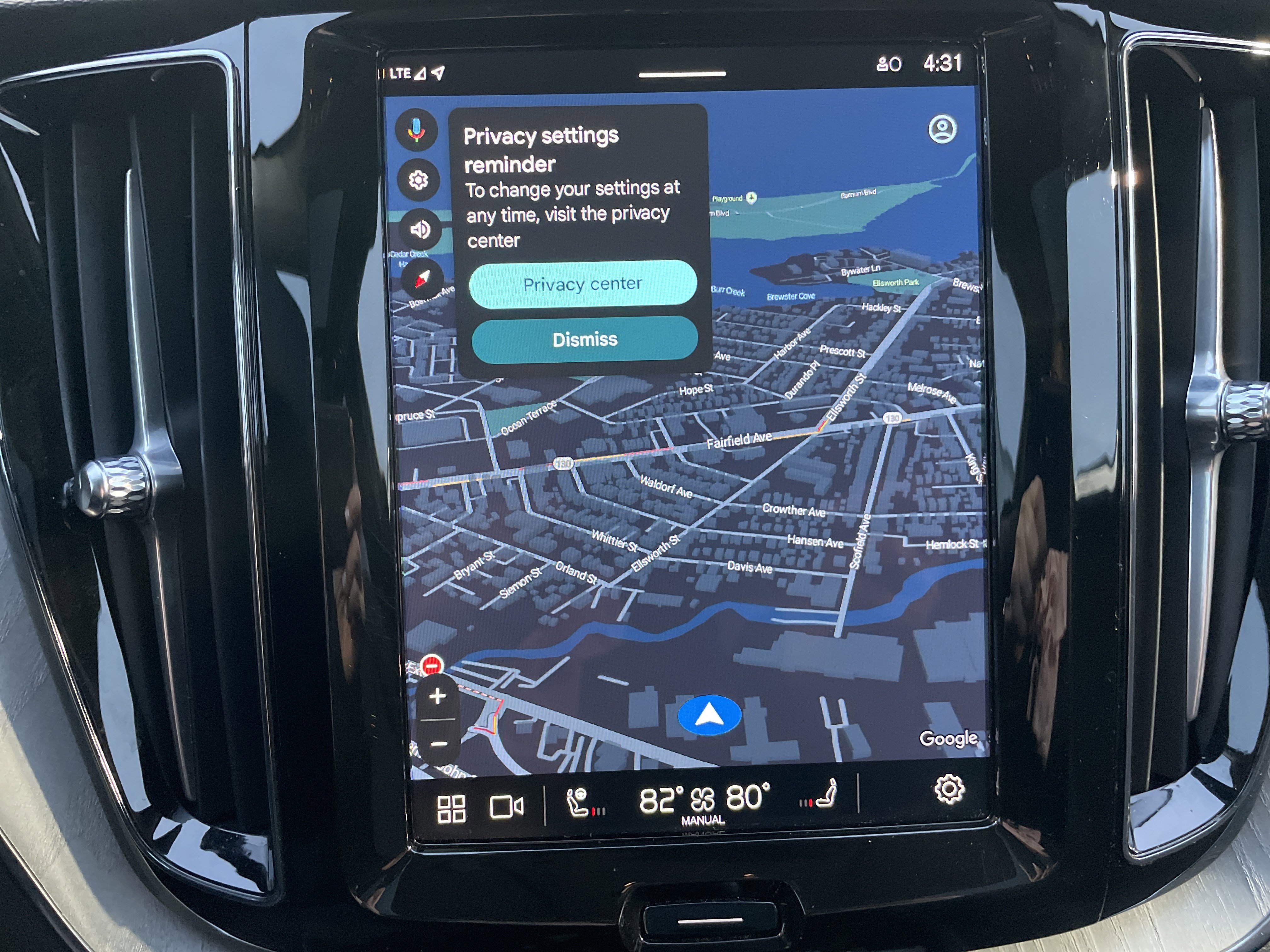 Used 2025 Volvo XC60 B5 Plus image 51