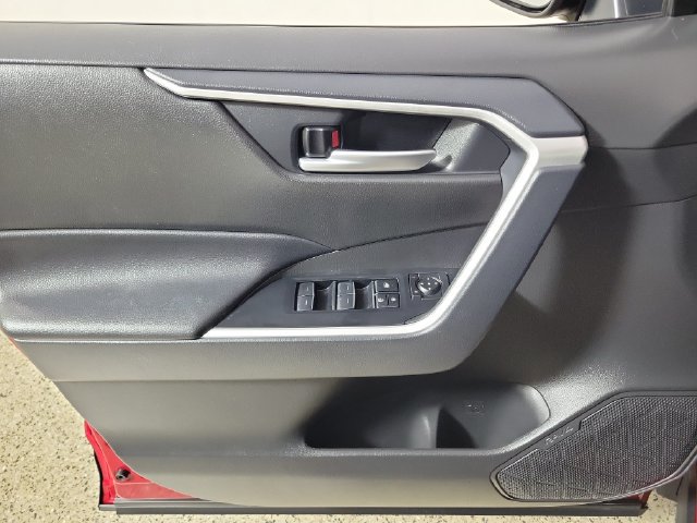 Used 2024 Toyota RAV4 XLE w/ Convenience Package FWD image 22