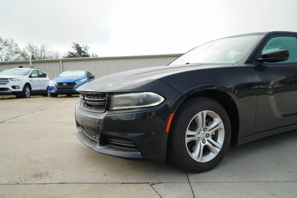 Used 2021 Dodge Charger SXT w/ Leather Interior Group image 11
