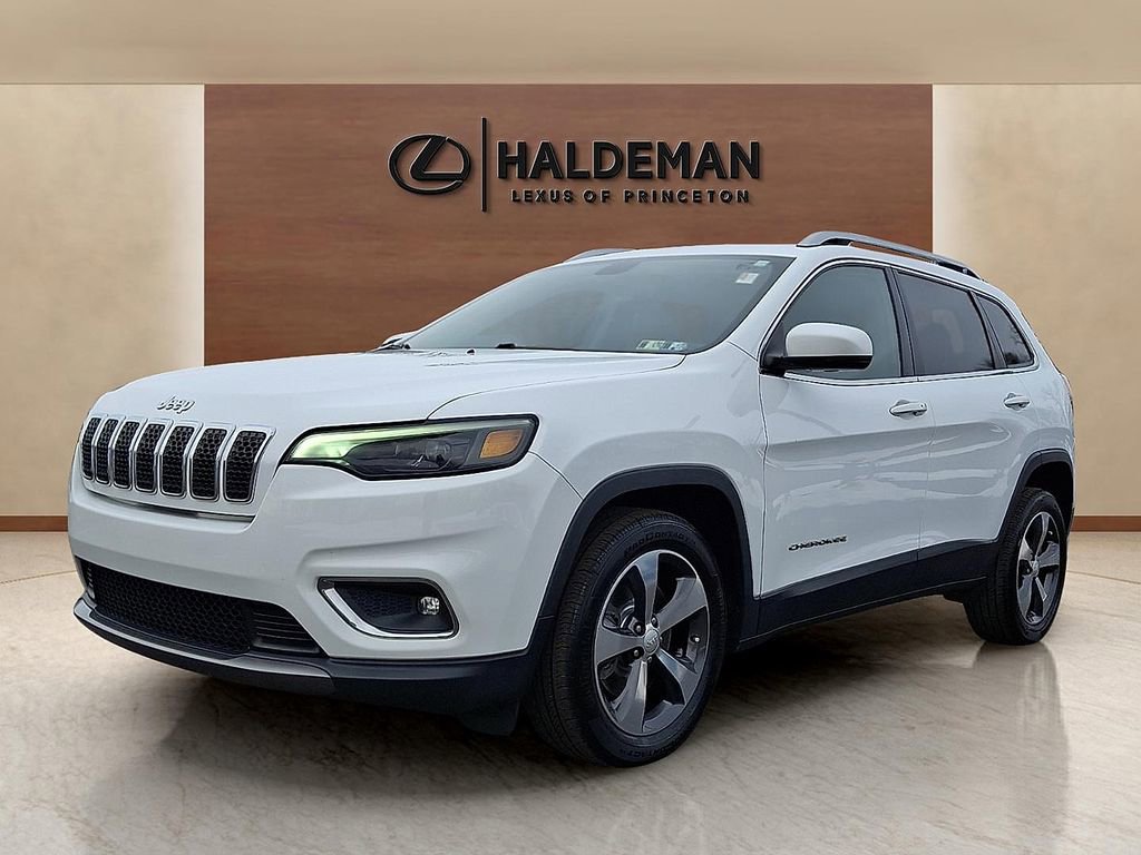 Used 2019 Jeep Cherokee Limited image 3
