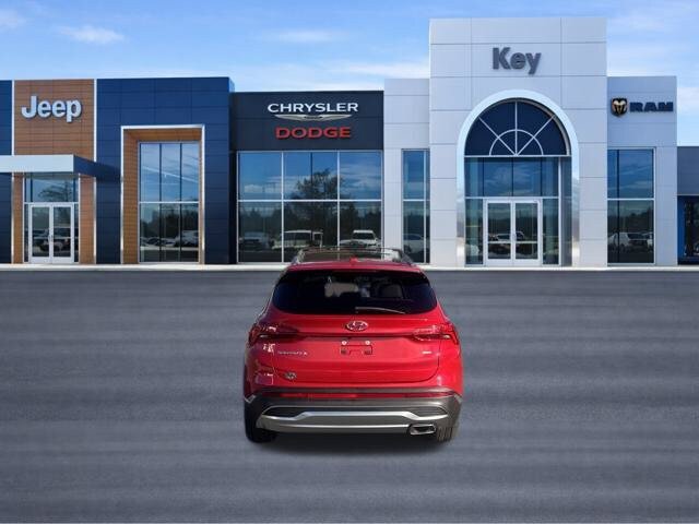 Used 2022 Hyundai Santa Fe SEL w/ Convenience + Premium Package AWD/4WD image 4
