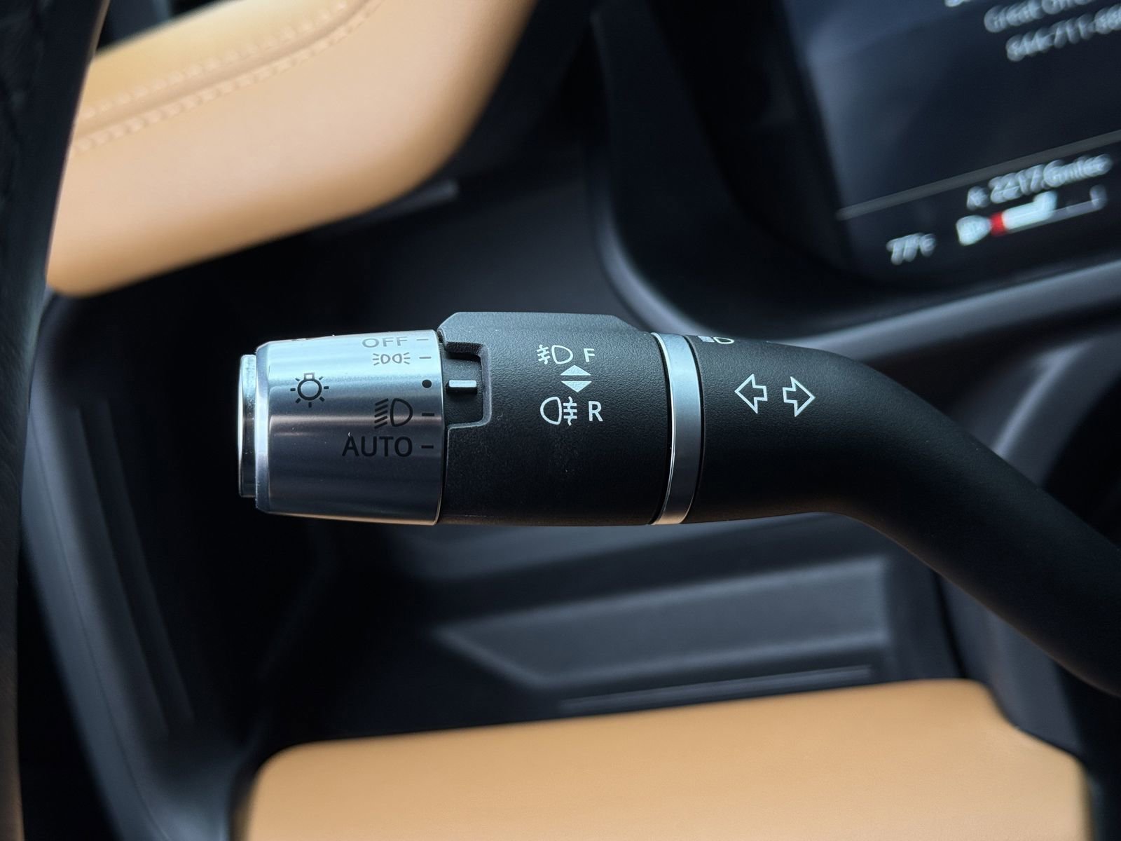 Used 2022 Land Rover Defender 110 X AWD/4WD image 24