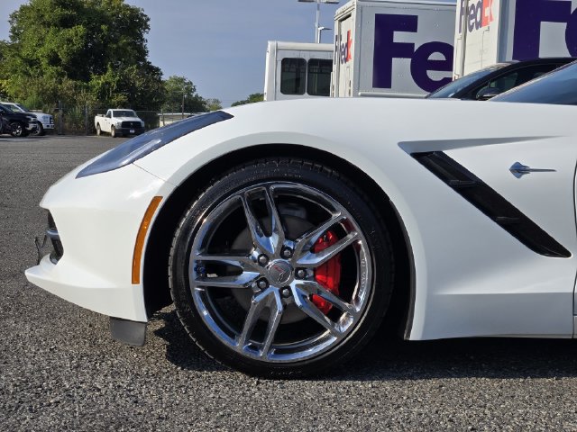 Used 2015 Chevrolet Corvette Stingray Coupe w/ 2LT Preferred Equipment Group RWD image 9